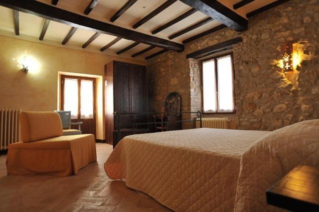 Il Casale Di Mario Villa Montecchio  Eksteriør billede