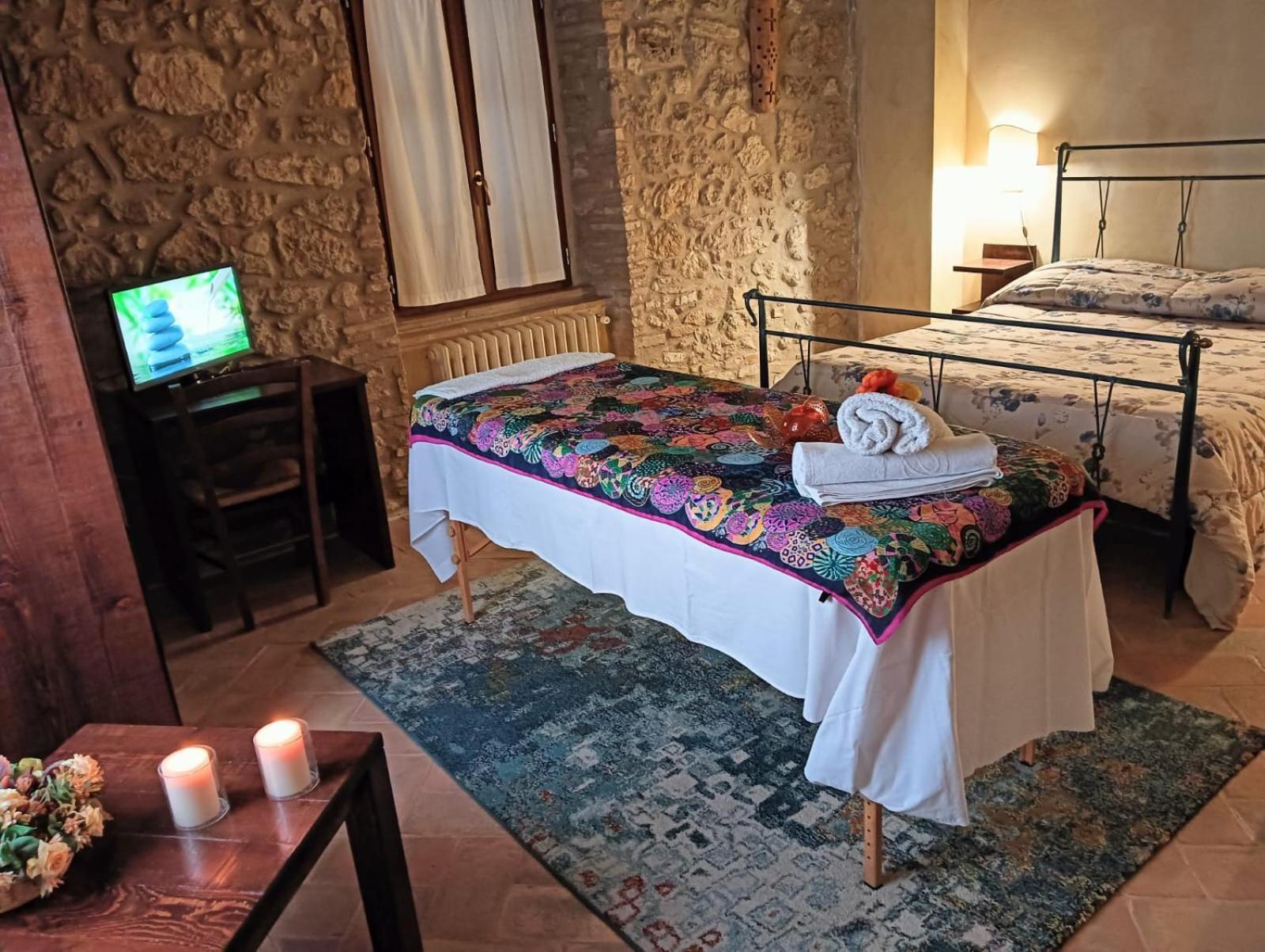 Il Casale Di Mario Villa Montecchio  Eksteriør billede